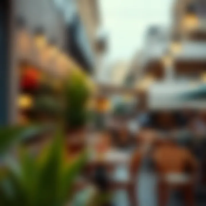 Local dining options and cafes in مثلث قرية جميرا